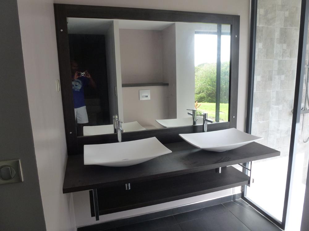 Comment installer un meuble de salle de bain ? Guadeloupe<br>Installation de meubles de salle de bains, Guadeloupe<br>Aménagement de salle de bains, Guadeloupe